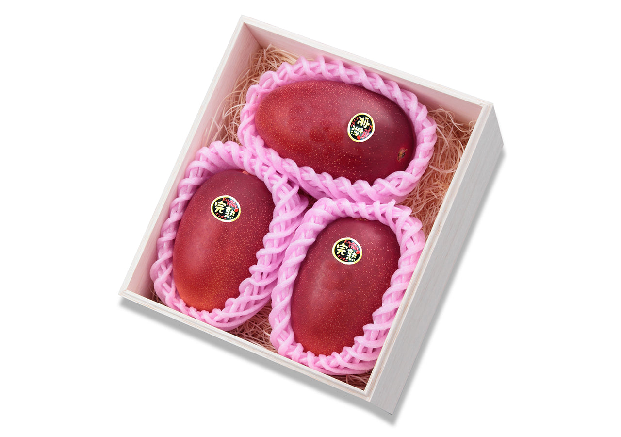 【宮崎産地厳選】上級 赤秀品(A品) 完熟マンゴー 高級木箱入 5L×3玉(税込・送料別)