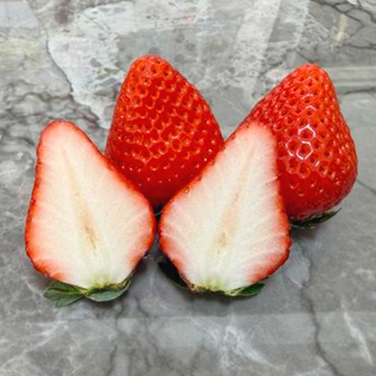 【岐阜県産】美濃娘（みのむすめ） 650g（9粒〜15粒）