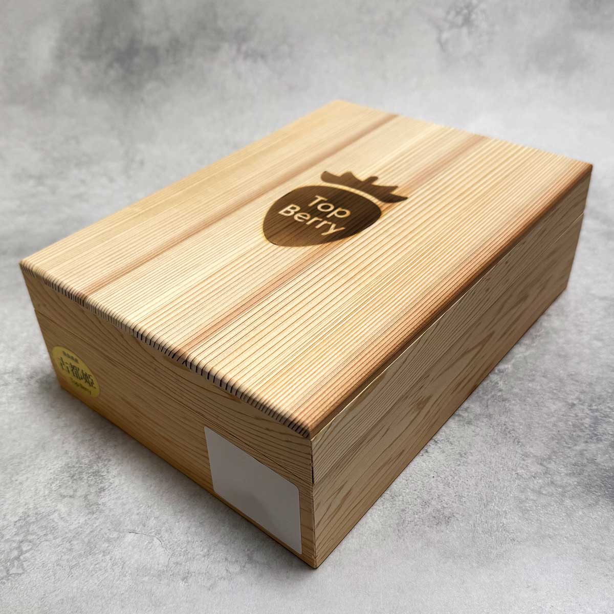 【奈良県産】古都姫（ことひめ） 350g（6粒〜12粒）吉野杉箱入（税込）